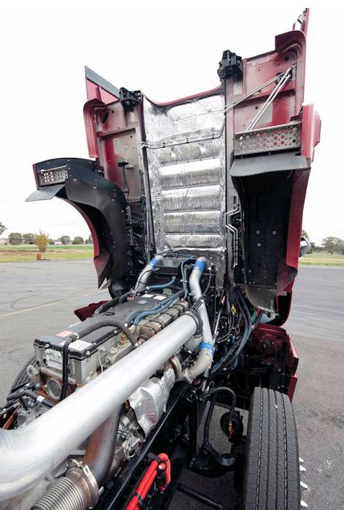 Engines  Freightliner Trucks